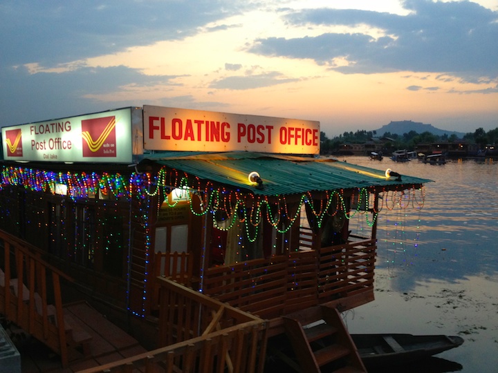 floating-post-office